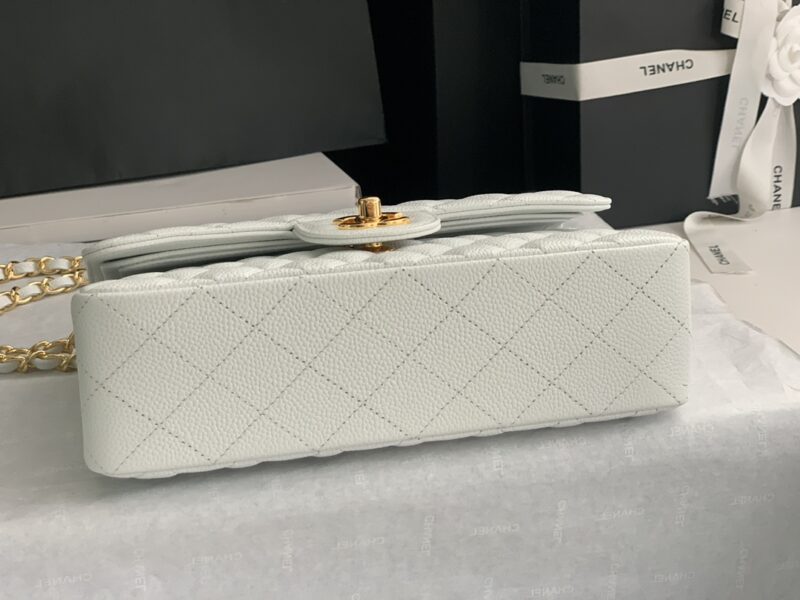 Chanel Classic 1112 Handbag - Image 13