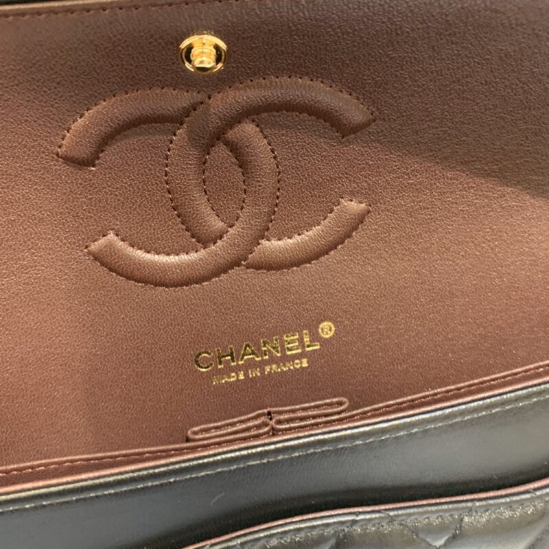 Chanel Classic 1112 Handbag - Image 9