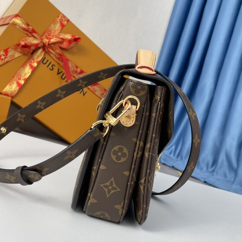 LV Monogram Pochette Metis bag Crossbody Bag - Image 3