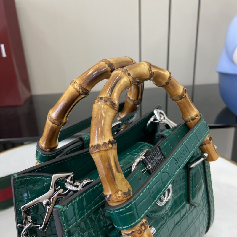Gucci Diana Small Tote Bag Crocodile Embossed Leather - Image 3