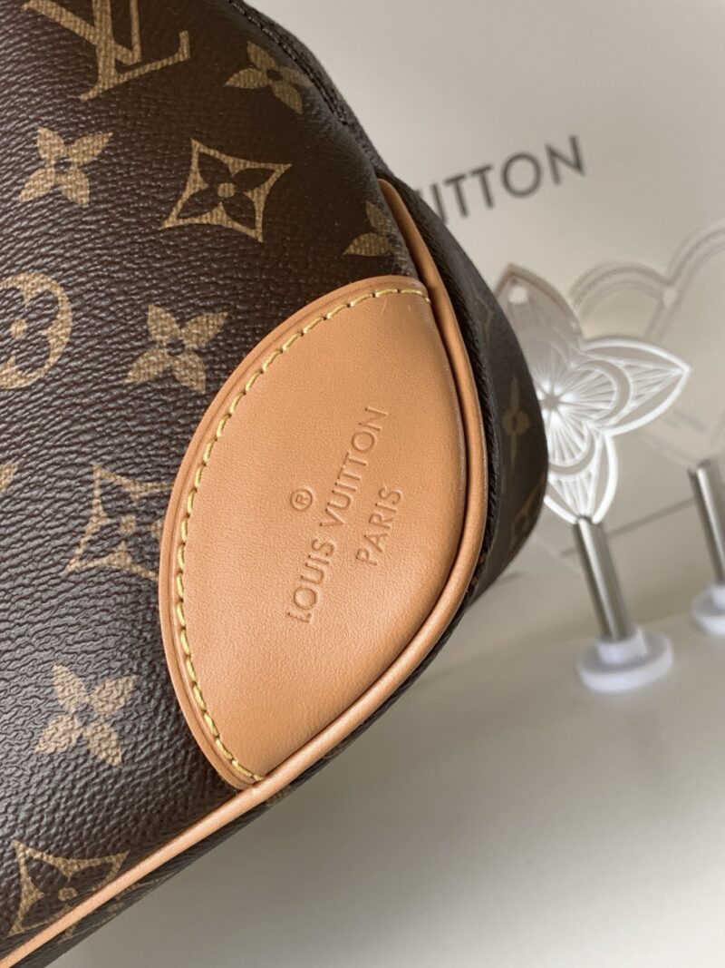 LV Boulogne Shoulder Bag Monogram Leather - Image 7