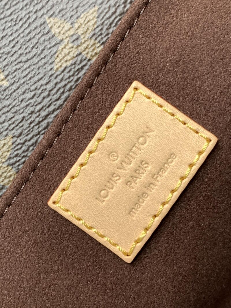 LV Pochette Métis East West Shoulder Bag Monogram - Image 9