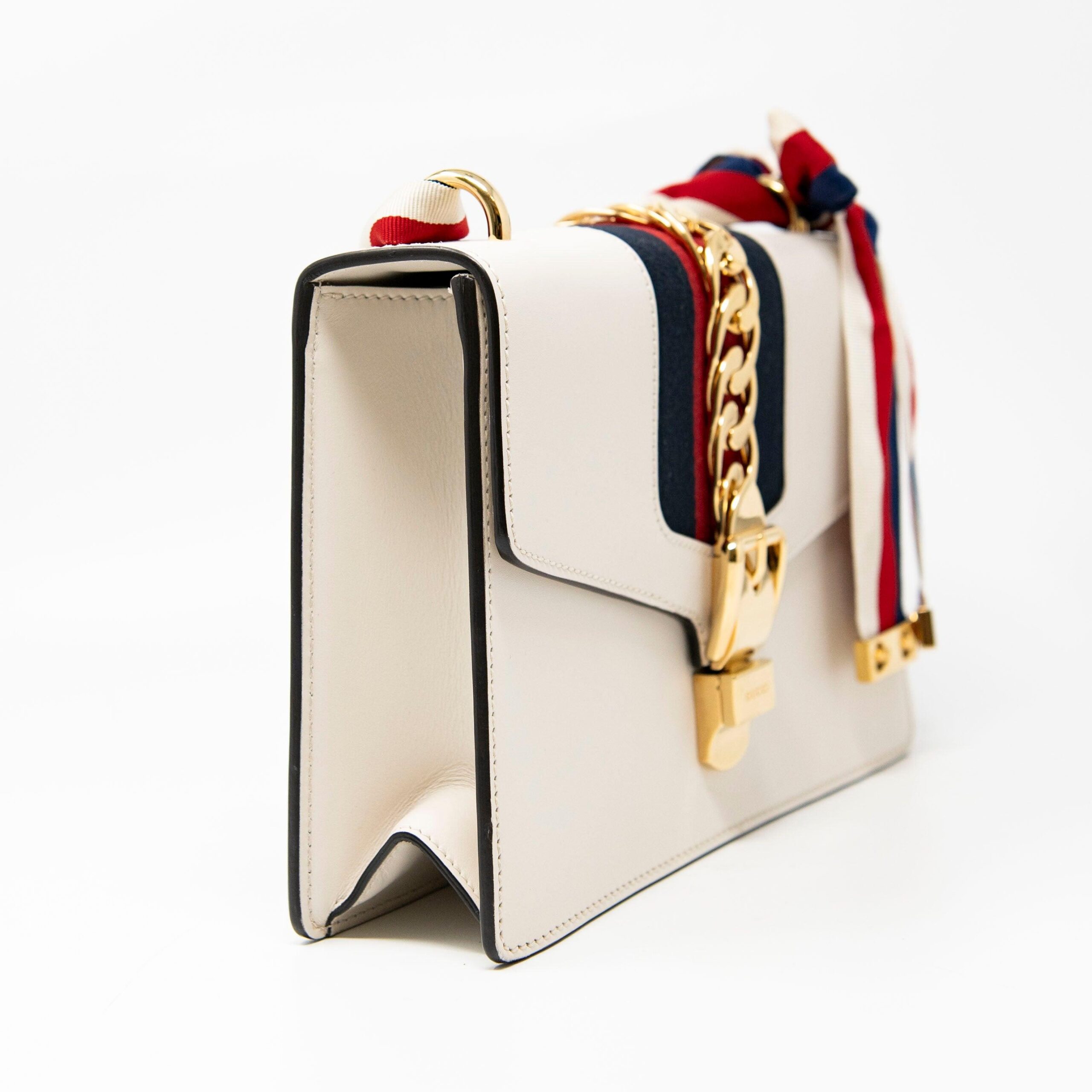 Gucci White Small Sylvie Bag - Image 4