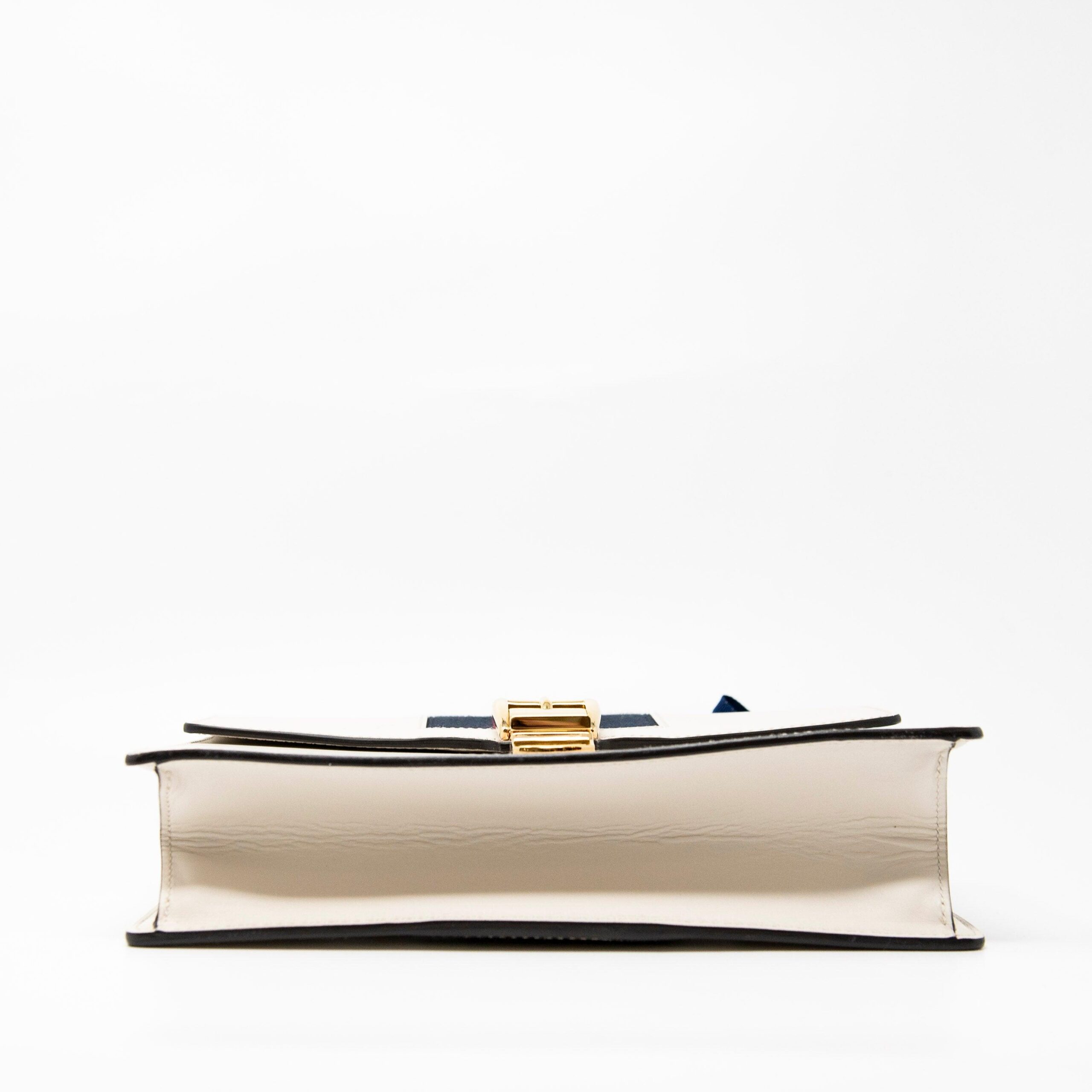 Gucci White Small Sylvie Bag - Image 5