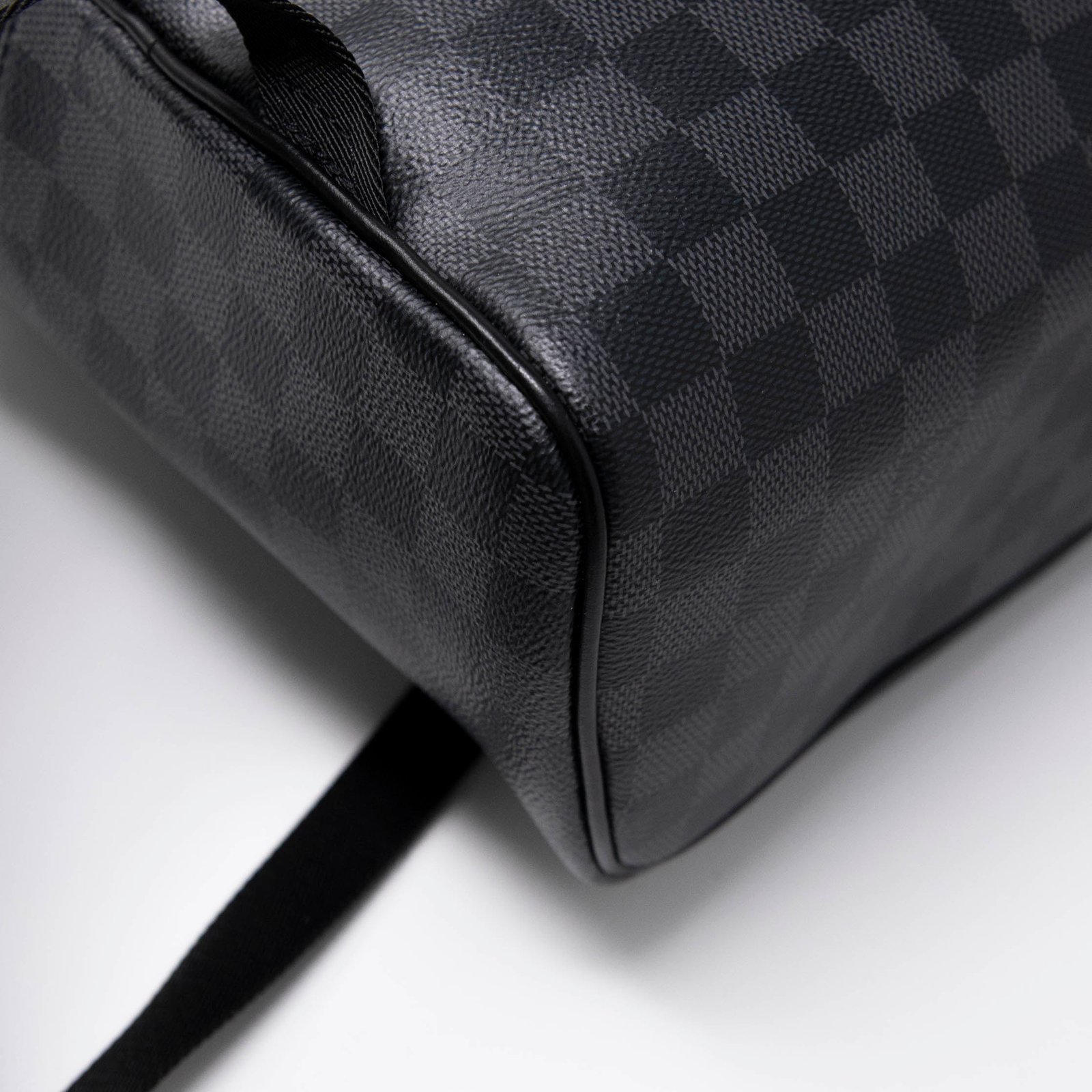 Louis Vuitton Damier Graphite Josh Backpack - Image 9