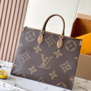 LV ONTHEGO Monogram Reverse MM GM