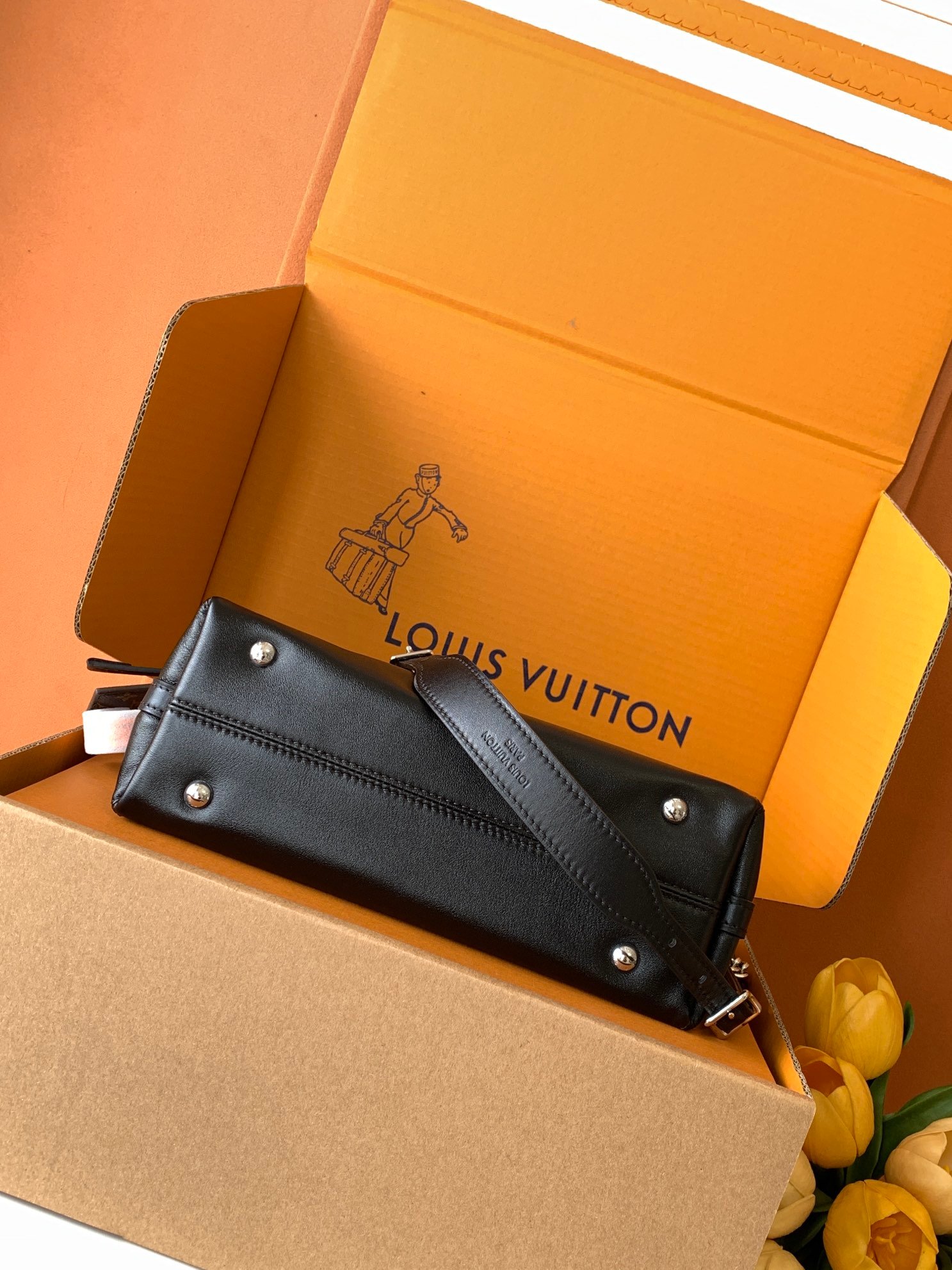 LV CarryAll BB Black Lamb - Image 13