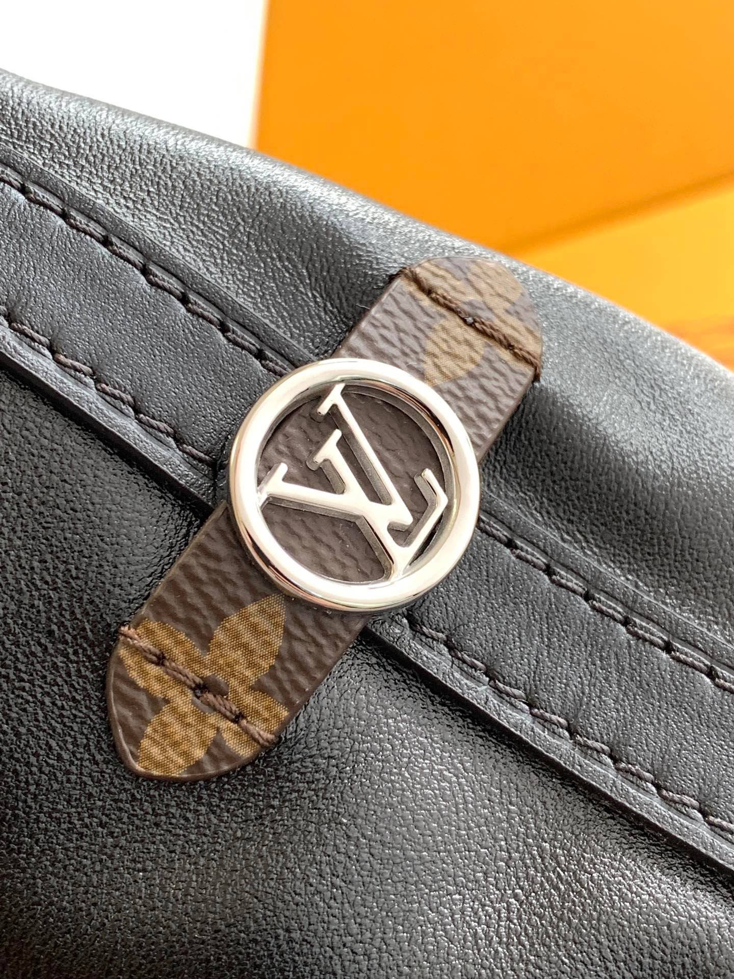 LV CarryAll BB Black Lamb - Image 3