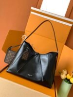 LV CarryAll Vibe MM Lamb