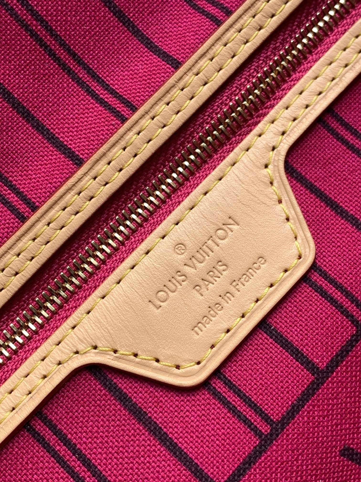 Louis Vuitton Neverfull PM Monogram - Image 7