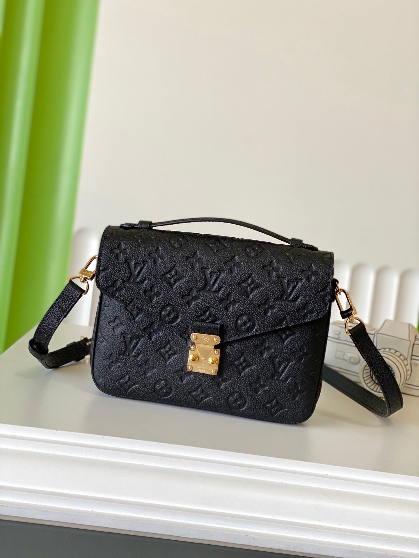 LV Pochette Metis Monogram Empreinte Cowhide