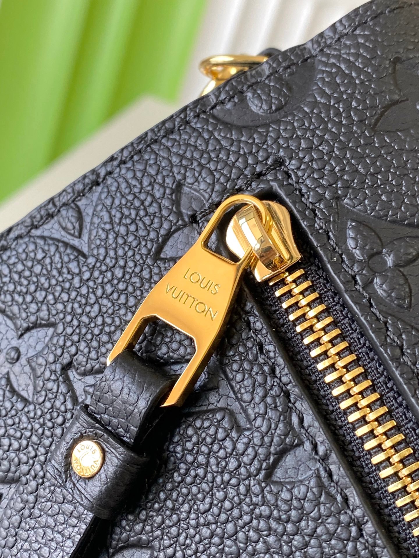 LV Pochette Metis Monogram Empreinte Cowhide - Image 5