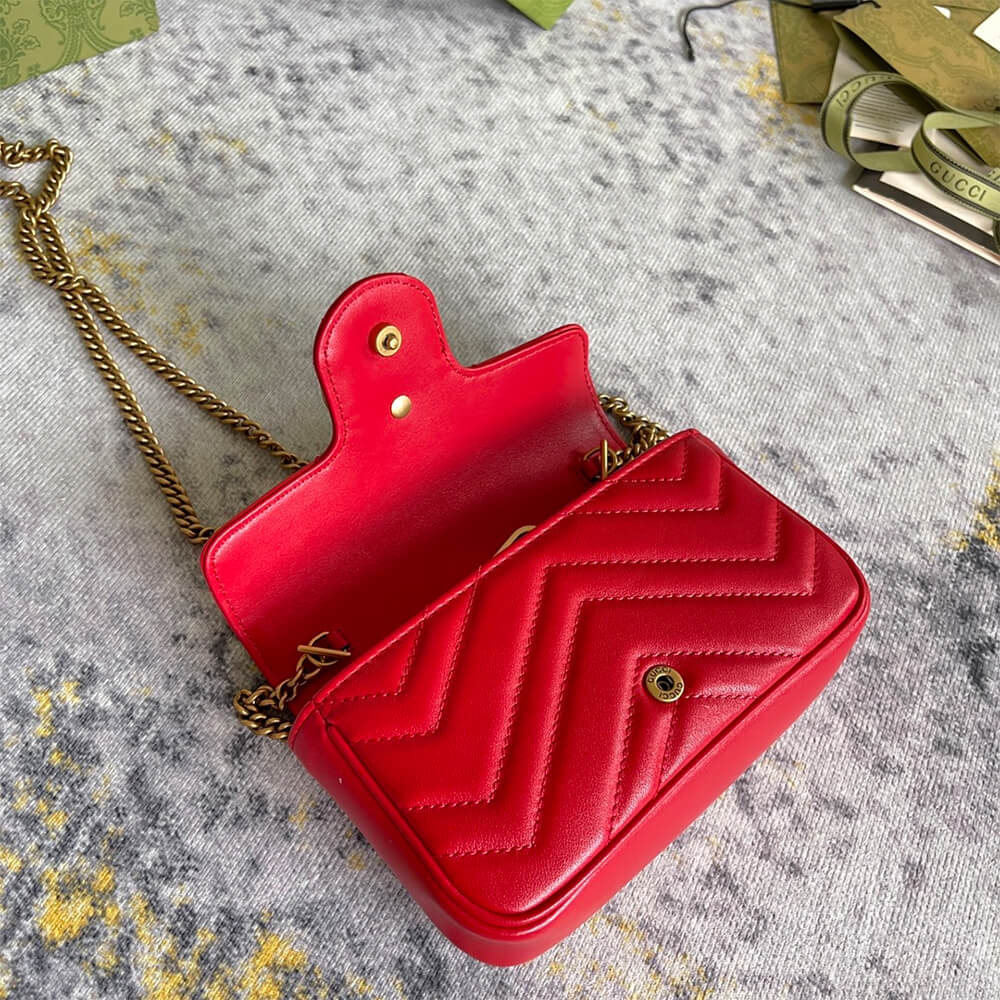 GG Marmont matelasse leather super mini bag - Image 5