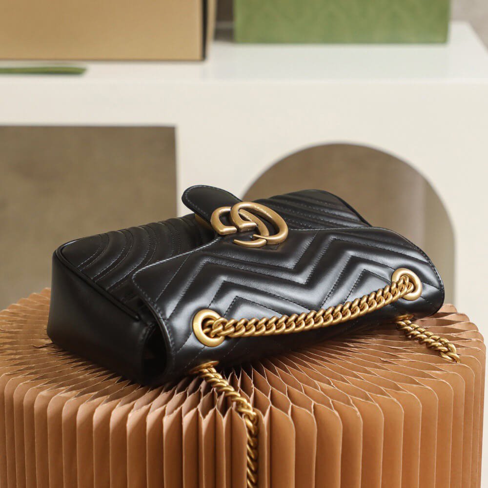 GG Marmont small matelasse shoulder bag - Image 3
