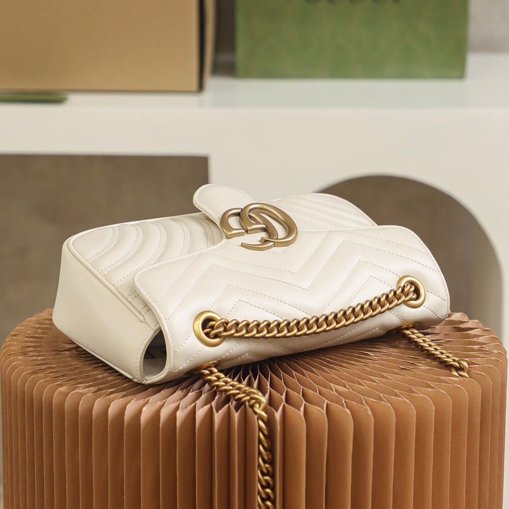 GG Marmont small matelasse shoulder bag - Image 6