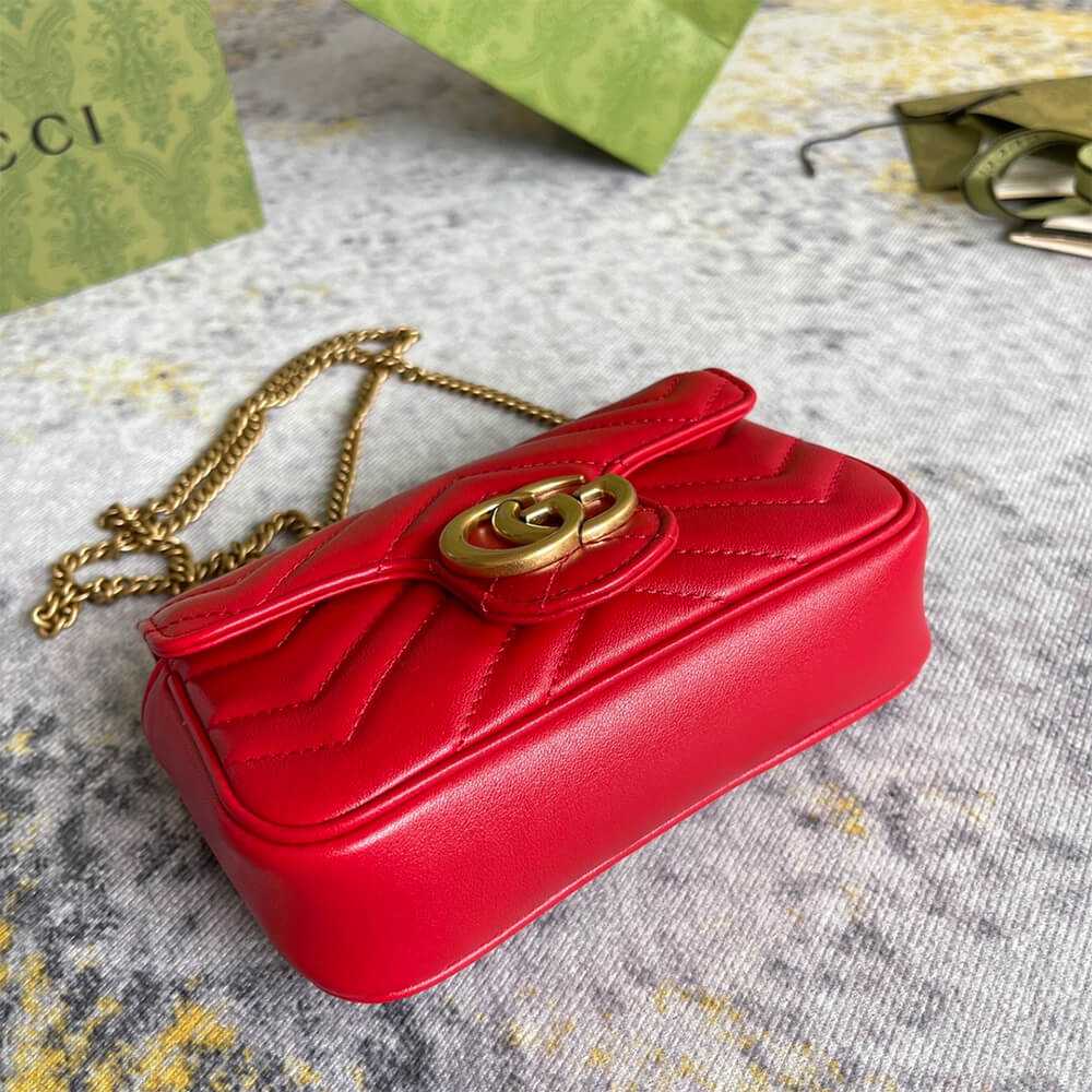 GG Marmont matelasse leather super mini bag - Image 3