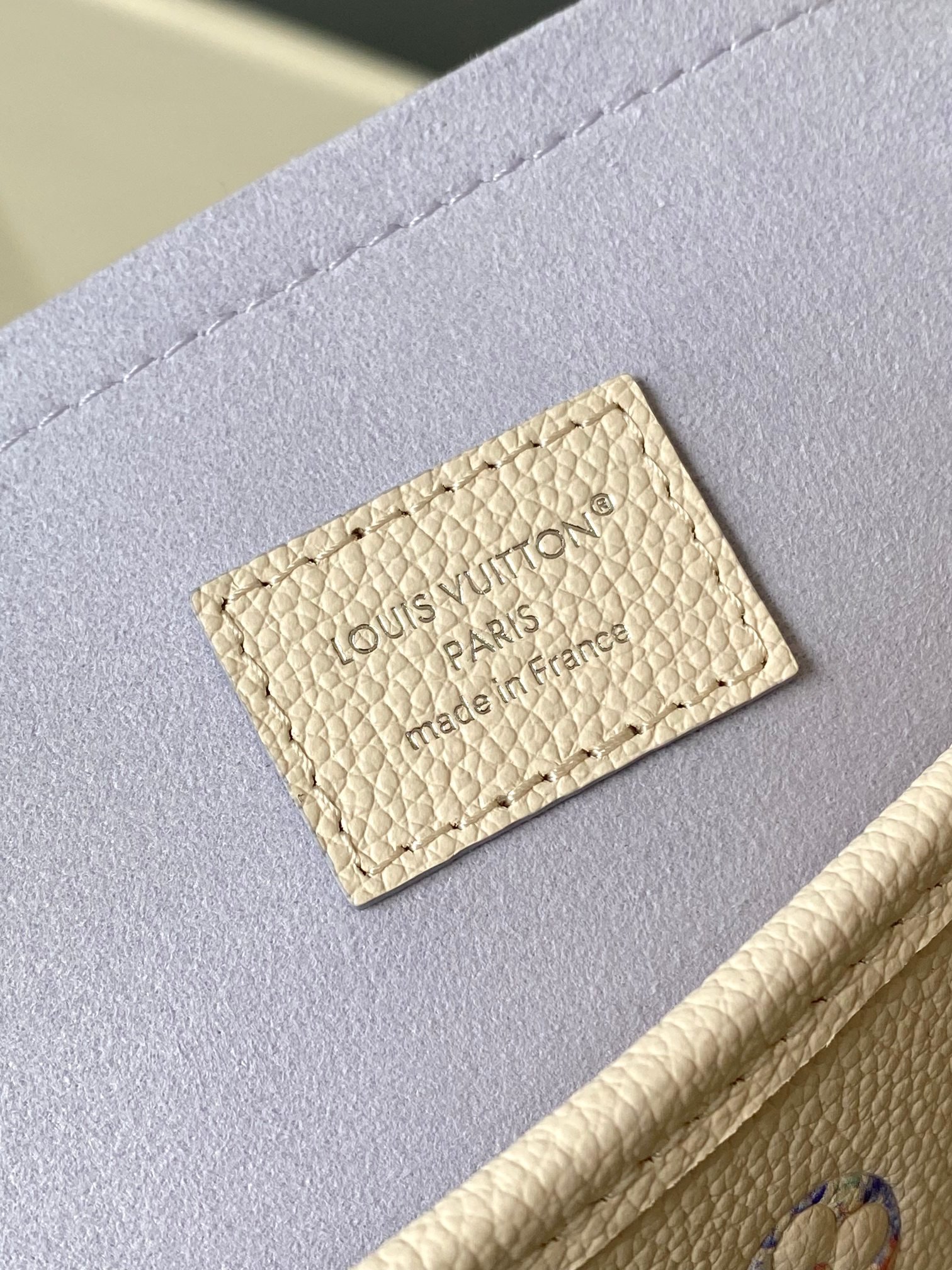 LV CARRYALL EAST WEST Monogram Empreinte white and purple - Image 2
