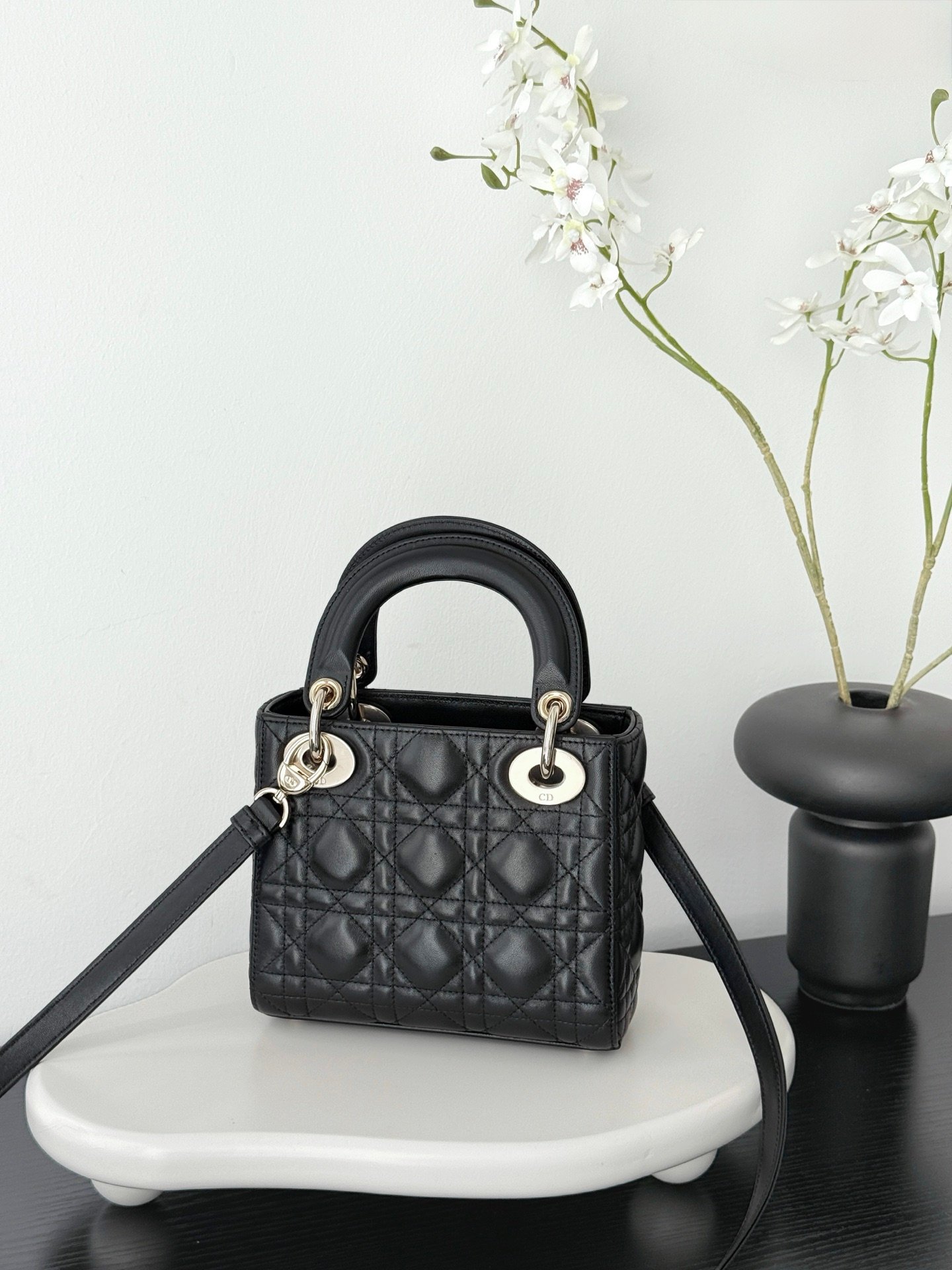 Lady Dior Bag Mini Size Lambskin Black Color - Image 8